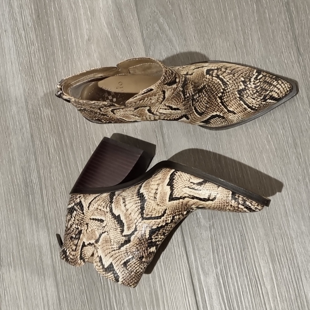 Vince Camuto Leather Short Boots